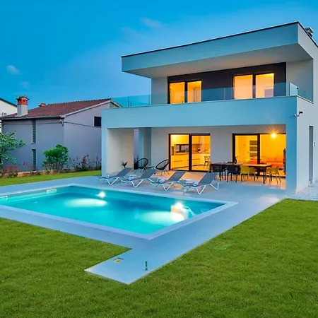 Vila Design Lelu Ližnjan