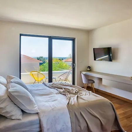 Vila Design Lelu