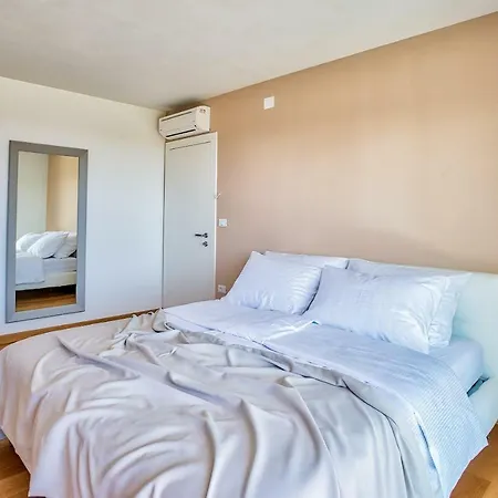 Design Lelu Vila