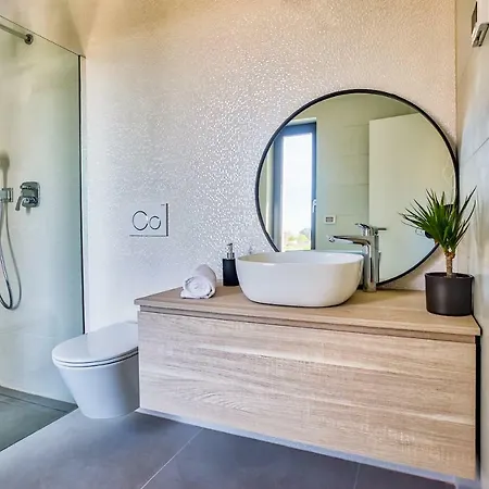 Vila Design Lelu